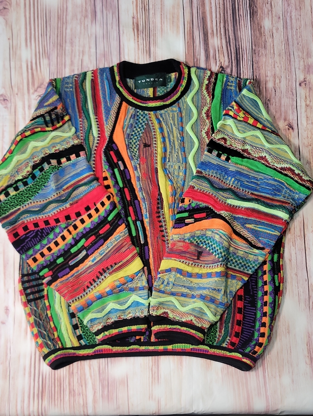 Vintage 90s Tundra Canada 3D Knit Sweater - 100% Cotton Coogi Style - Large